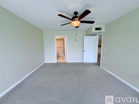 2621 Village Blvd 2 Beds Apartment for Rent