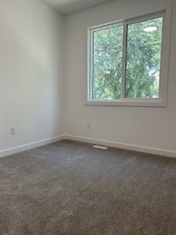 10735 70 Avenue Northwest 1-3 Beds Apartment for Rent - Photo Gallery 5