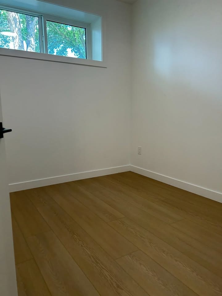 10735 70 Avenue Northwest 1-3 Beds Apartment for Rent - Photo Gallery 12