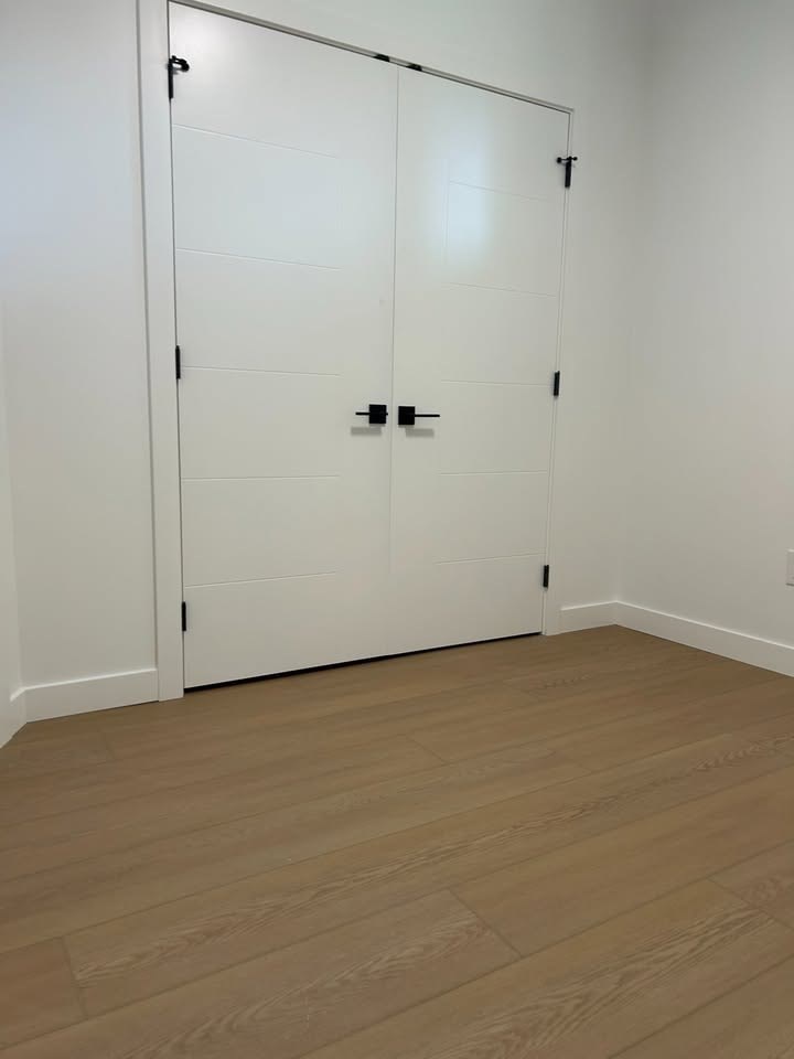 10735 70 Avenue Northwest 1-3 Beds Apartment for Rent - Photo Gallery 10