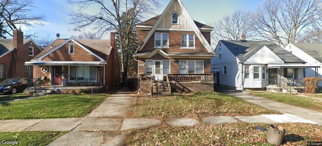 19471 Dwyer St. 4 Beds House for Rent - Photo Gallery 1