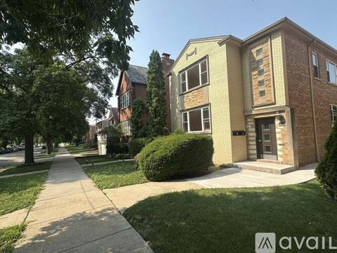 10508 South Claremont Avenue 3 Beds Apartment for Rent
