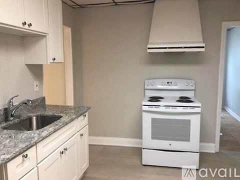 326 Ferry St 2 Beds Apartment for Rent