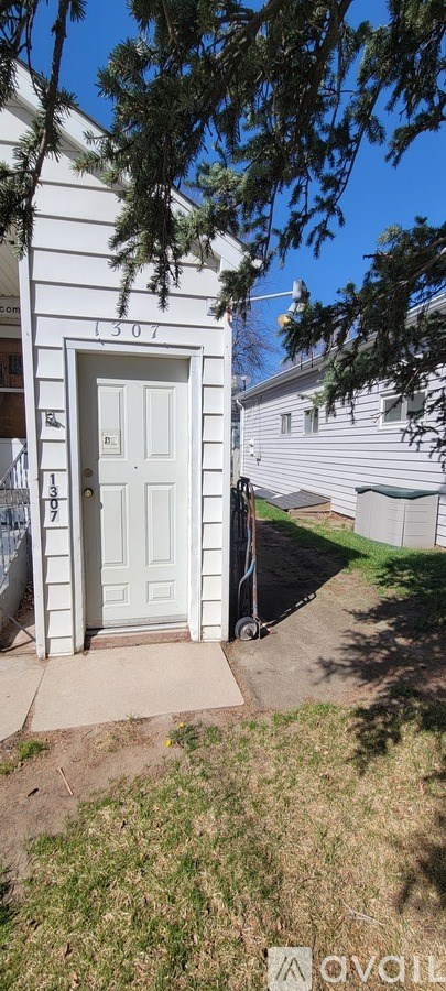 1307 12Th Street 2 Beds Apartment for Rent