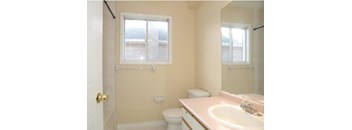 4/3 2000 sqft