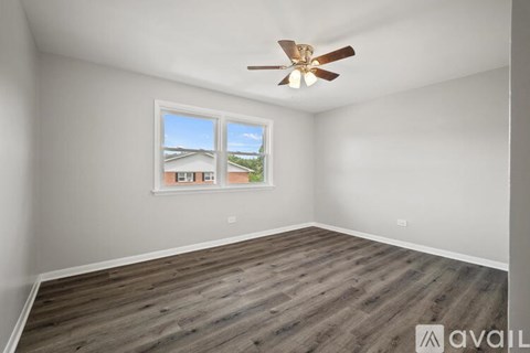 8440 W 95Th St 2 Beds Apartment for Rent