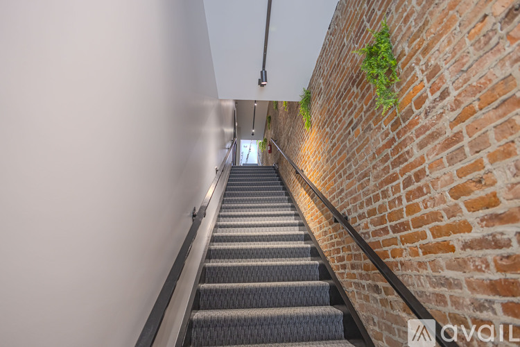 117 Penn Ave 2 Beds Apartment for Rent - Photo gallery 3