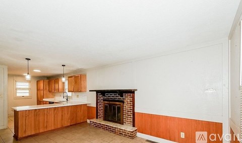 918 Walnut St 4 Beds Apartment for Rent