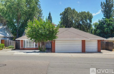 7044 Palm Avenue 3 Beds Apartment for Rent