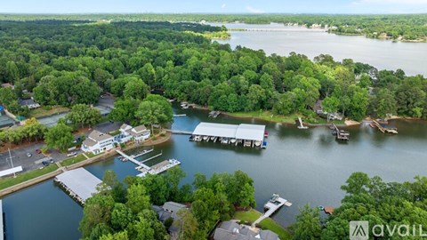 222 Riverview Terrace 3 Beds Apartment for Rent