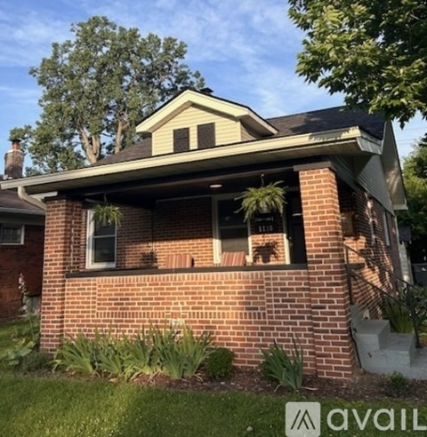 1138 Shannon Avenue 2 Beds Apartment for Rent