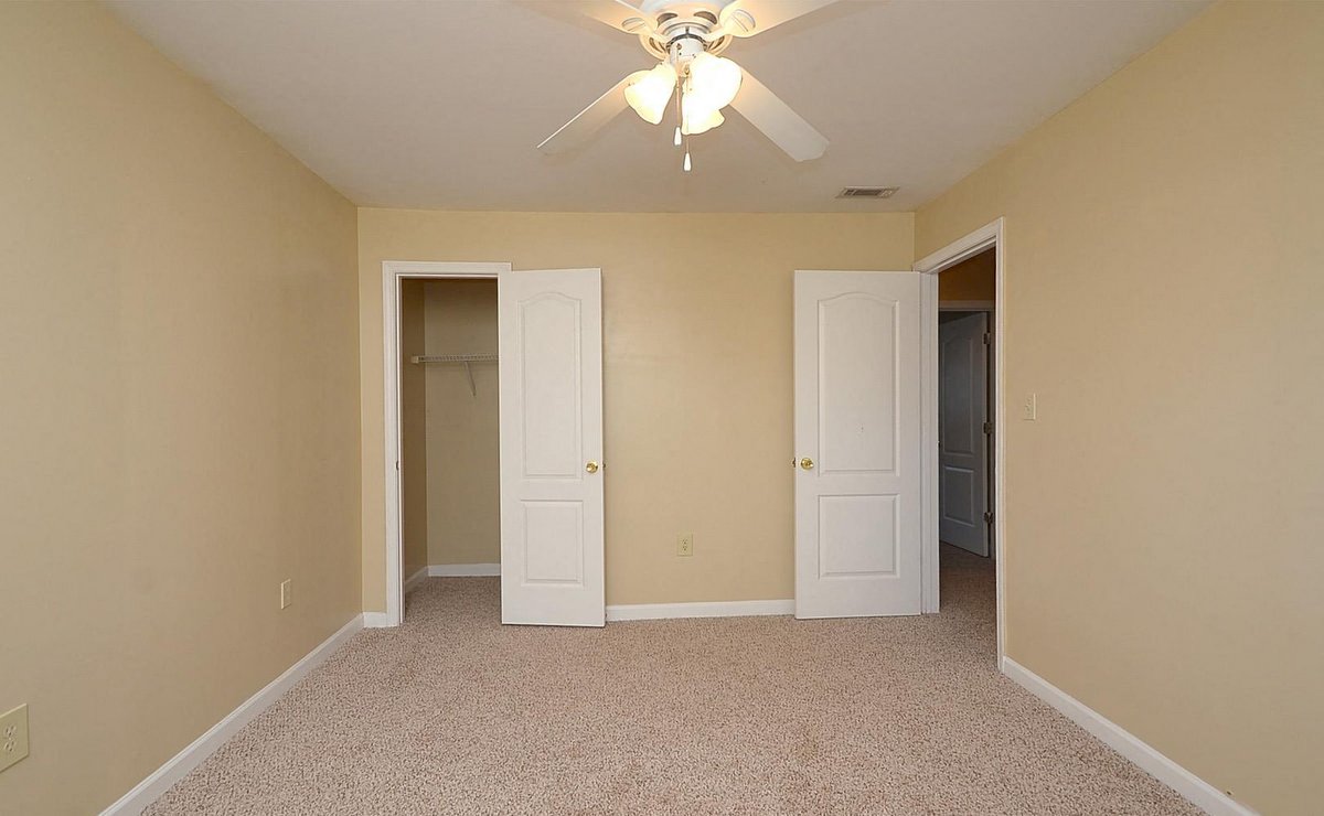 Greenbriar Commons Apartments, 3000 Stone Hogan Connector, Atlanta, GA