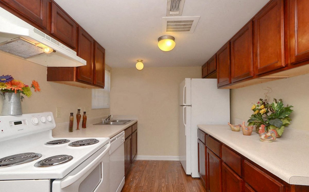 Greenbriar Commons Apartments, 3000 Stone Hogan Connector, Atlanta, GA