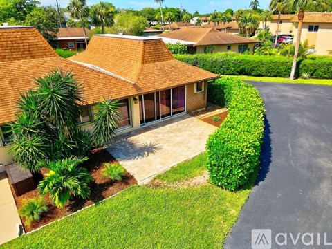 Palm View Drive 2 Beds Apartment for Rent