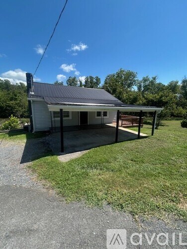 858 Old Beaver Creek Rd 3 Beds Apartment for Rent