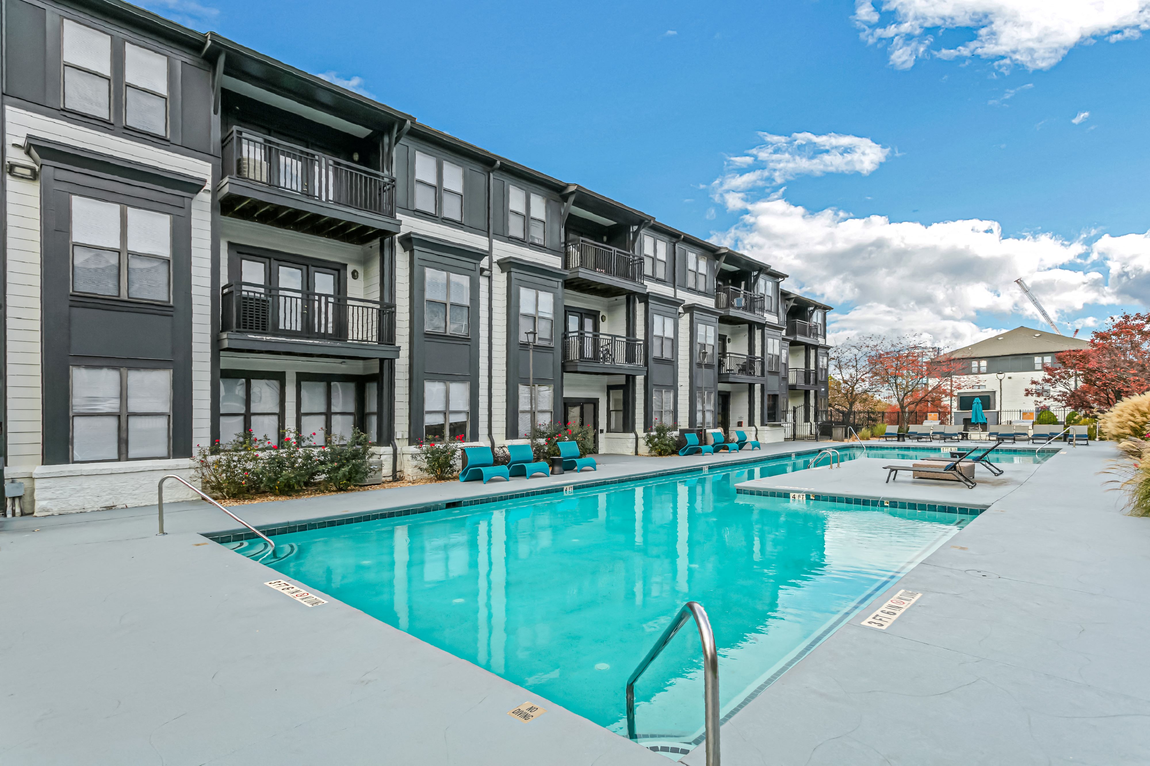 the residences at city center apartments swimming pool