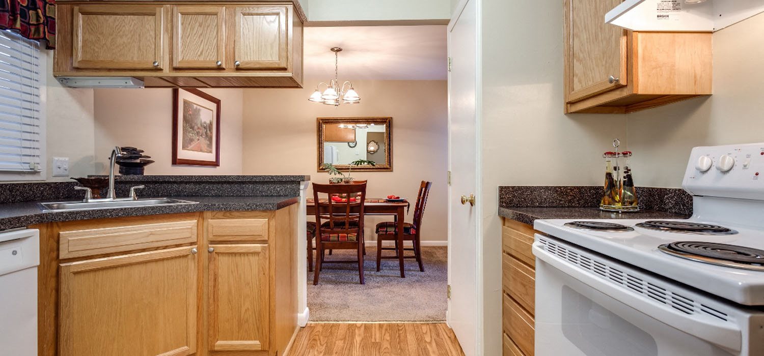 The Villages Of Lake Boone Trail Apartments In Raleigh Nc Raleigh Background 4