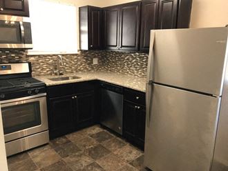 250 S. Burnt Mill Rd. 1 Bed Apartment for Rent