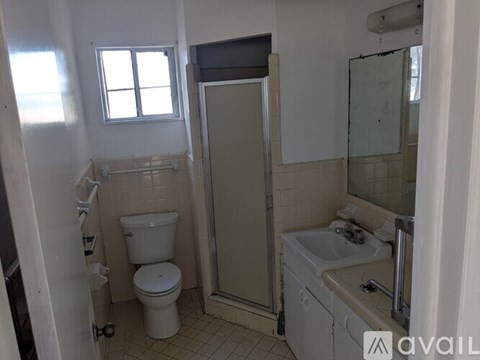 1439 North Alamo Road 4 Beds Apartment for Rent