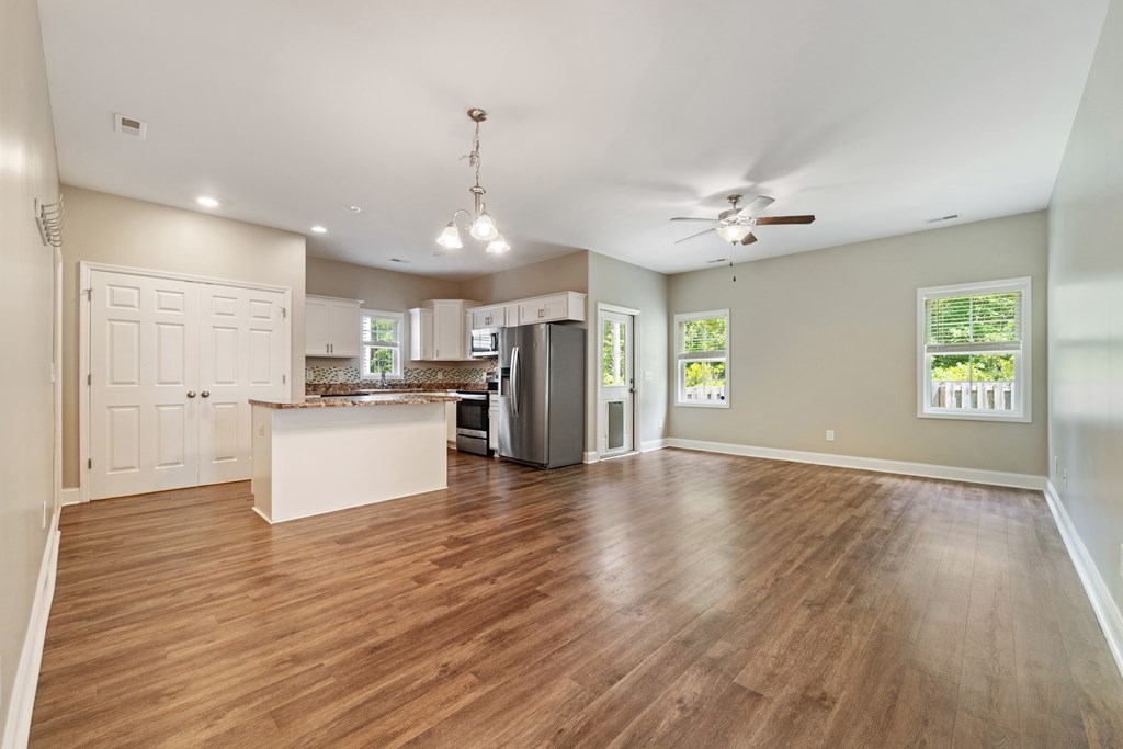 428 Ridgeway Drive 3 Beds House for Rent - Photo Gallery 18