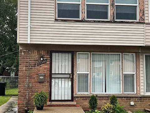17346 Greenfield 2 Beds Apartment for Rent