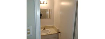 2 Bedrooms, 1 Bathroom