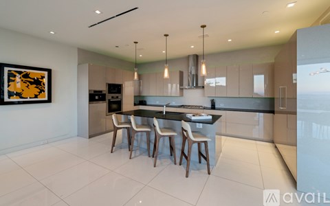Source URL: https://prod-avail.s3.amazonaws.com/public_images/41506450/listing/Mulholland_(69).jpg