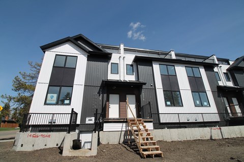 Basement, 14522 95 Avenue Northwest Studio Apartment for Rent