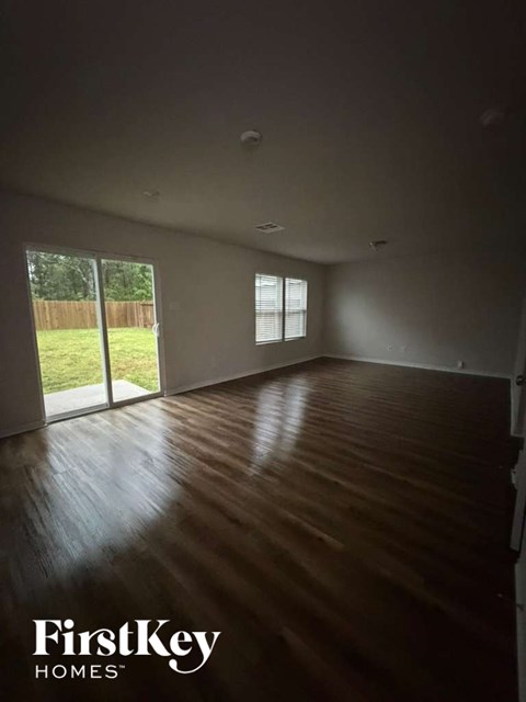 17640 Cedar Crest Drive 4 Beds Apartment for Rent