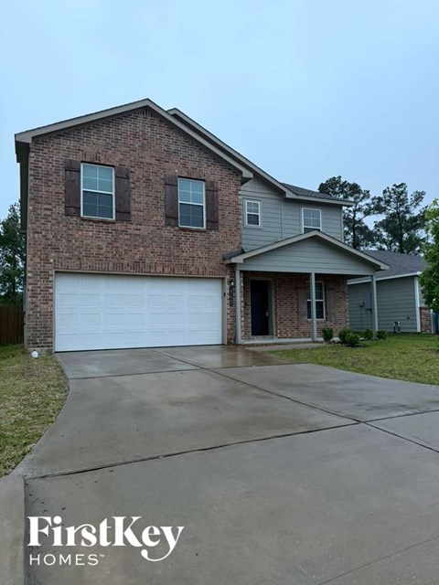 17640 Cedar Crest Drive 4 Beds Apartment for Rent