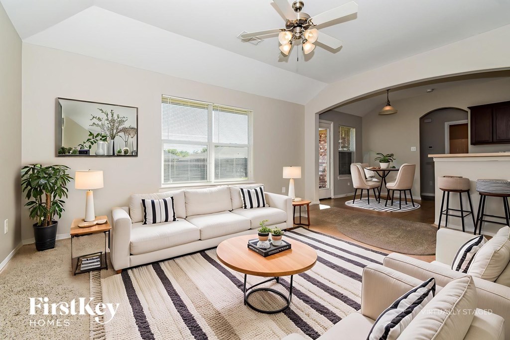 1818 Willowbrook Drive 3 Beds House for Rent - Photo Gallery 3