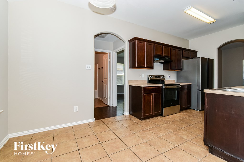 1818 Willowbrook Drive 3 Beds House for Rent - Photo Gallery 7