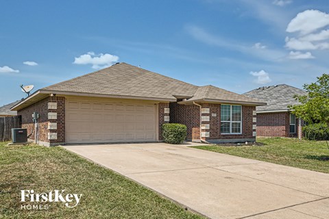 1825 Ridgecrest Drive 3 Beds Apartment for Rent