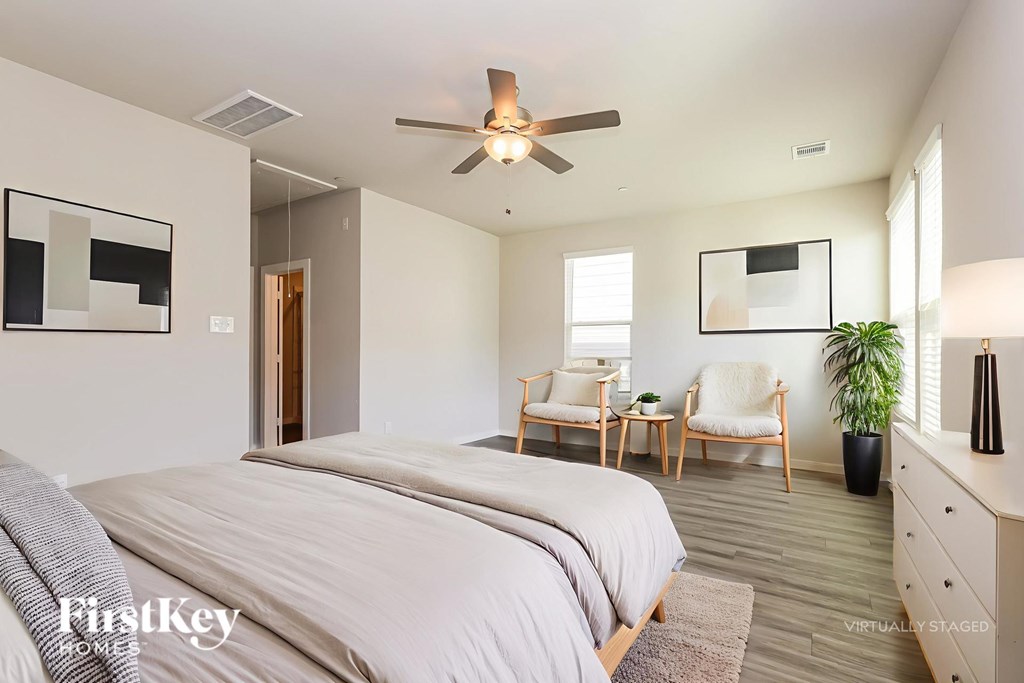 18314 W Centro Circle 3 Beds House for Rent - Photo Gallery 10