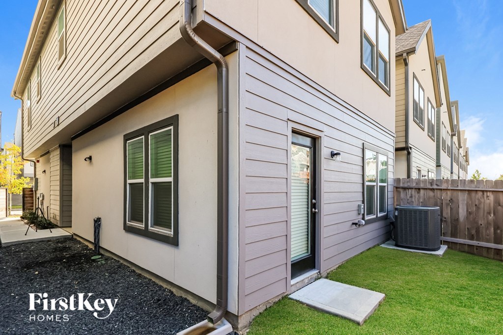 18314 W Centro Circle 3 Beds House for Rent - Photo Gallery 18