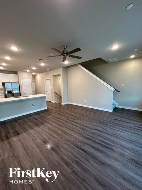 18407 Idyllic Alley 4 Beds Apartment for Rent
