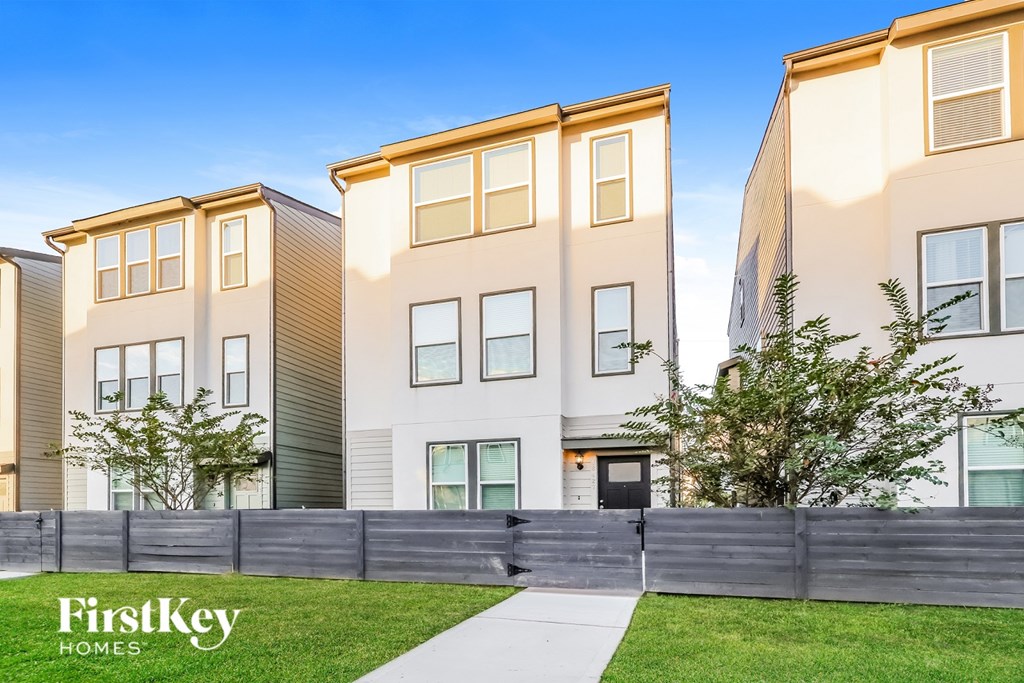 18427 Idyllic Alley 4 Beds House for Rent - Photo Gallery 18