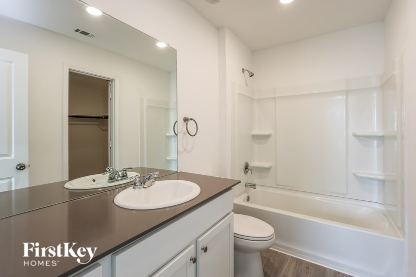 5174 Fowler Crest 4 Beds House for Rent - Photo Gallery 12