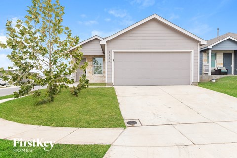 5196 Fowler Crest 4 Beds Apartment for Rent