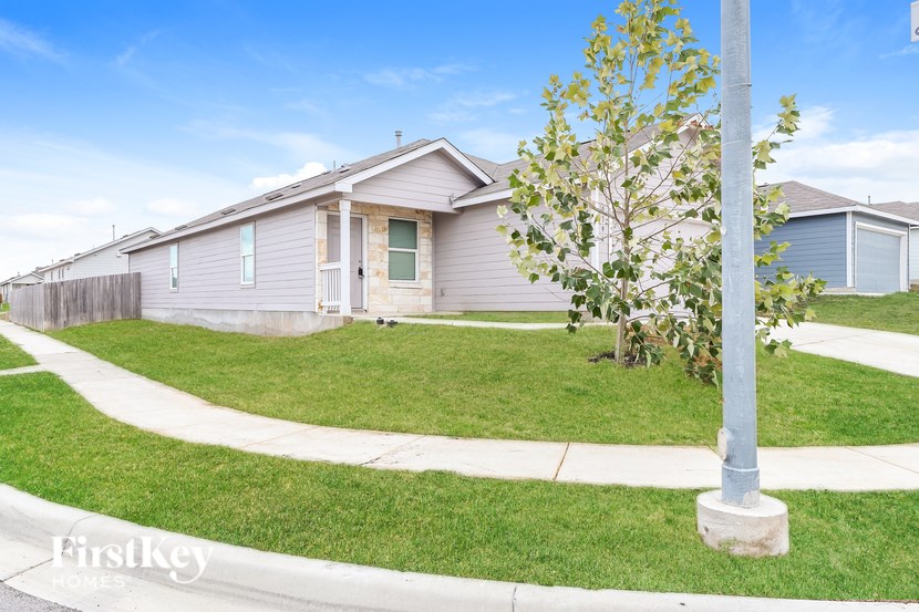 5196 Fowler Crest 4 Beds House for Rent - Photo Gallery 2