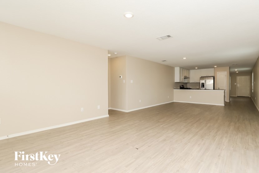 5196 Fowler Crest 4 Beds House for Rent - Photo Gallery 6