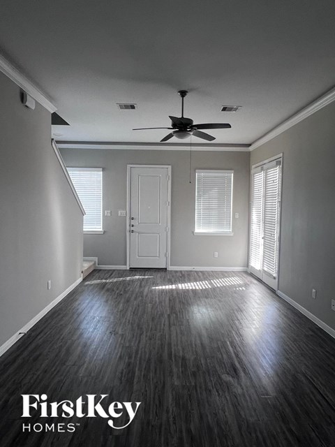 6434 Upper Leaf Court 4 Beds Apartment for Rent