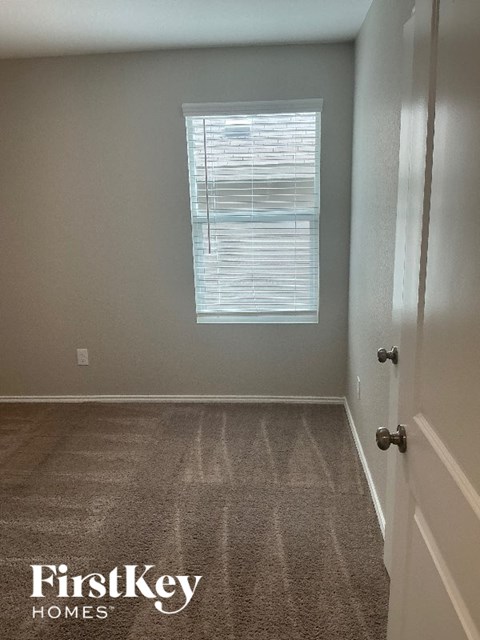 7243 Plow Run 4 Beds Apartment for Rent