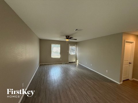7275 Plow Run 3 Beds Apartment for Rent