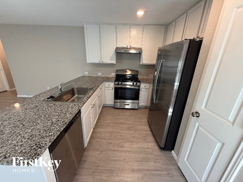7275 Plow Run 3 Beds Apartment for Rent