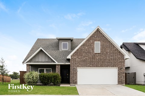 7352 Parkside Place Drive 4 Beds Apartment for Rent