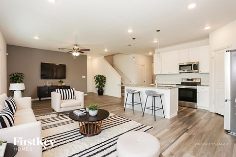 7352 Parkside Place Drive 4 Beds Apartment for Rent