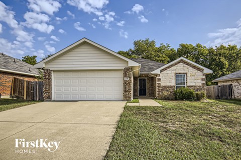 278 Meadowcrest Drive 4 Beds Apartment for Rent