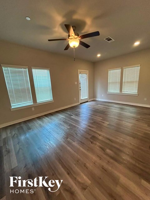 357 N Centro Circle 3 Beds Apartment for Rent