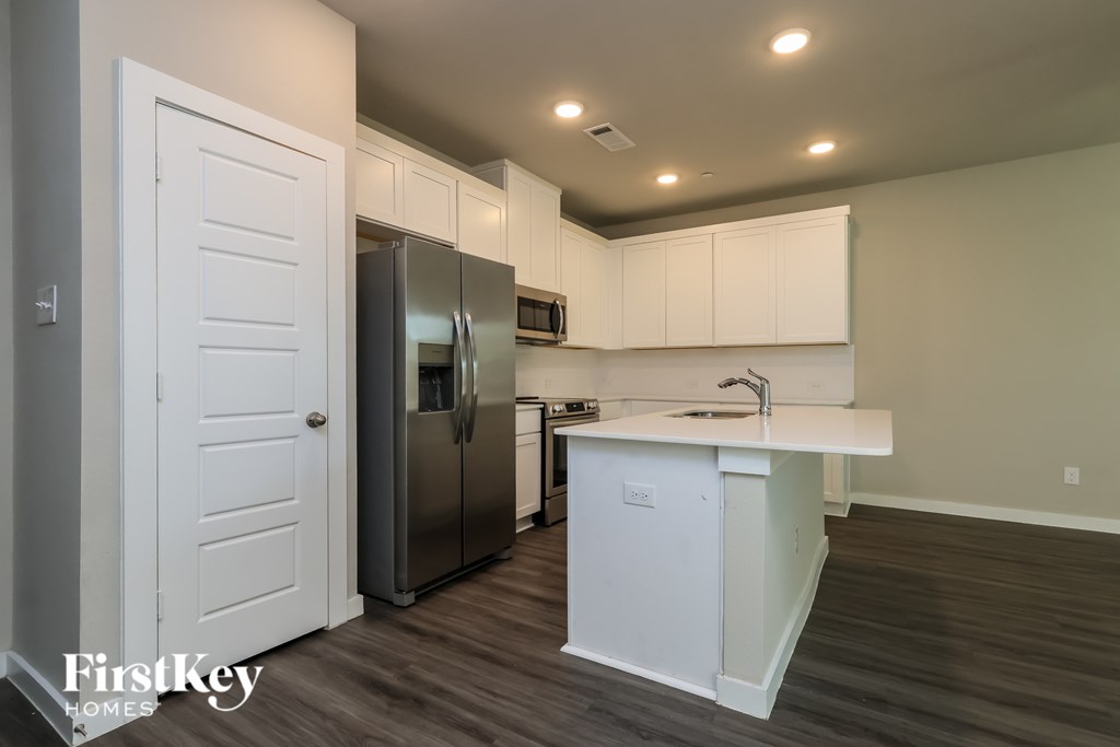 434 S Centro Circle 3 Beds House for Rent - Photo Gallery 9